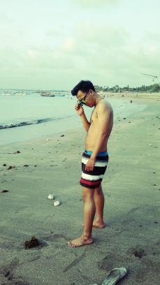 deva_voltage's profile picture. #Blessed By The Flower Of Envy || #Redonly #GOONERS #ARSENAL || *if you look around, love actually is all around*