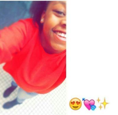 Treat Me Like A Quenn I Will Treat You Like A King ✊.