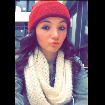 whitecocoa17's profile picture. •Everyday Is A Second Chance•