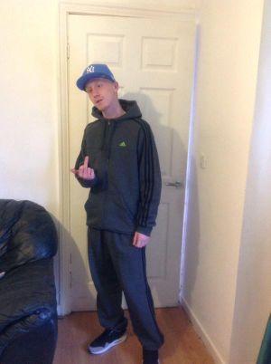 Kyle Weller 25 . 02 . 1992  #manikmenace
