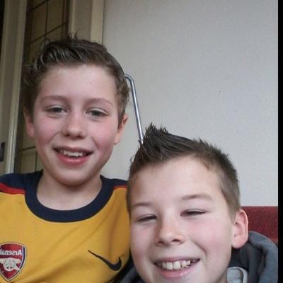 PimH/@steenbergen nummer11/#NACbreda/cool/€voetbal&&tennis!!!