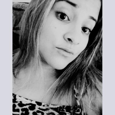 É loucura jogar fora todas as chances de ser feliz porque uma tentativa não deu certo.