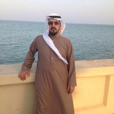 أُعلِّلُ النفس بالآمالِ أرقُبُها ‏ما أضيقَ العيشَ لولا فسحةُ الأمَلِ .    الطغرائي