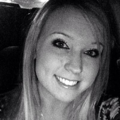 We accept the love we think we deserve
Texas Girl, single mother, algebra/dance teacher