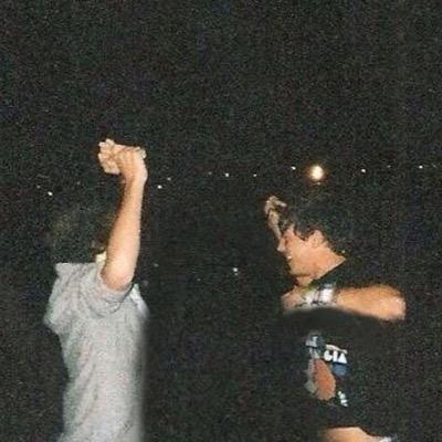 free follow, dont follow this acc please go follow @willowIouis thank you :)
