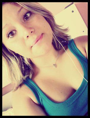 estranha ✌