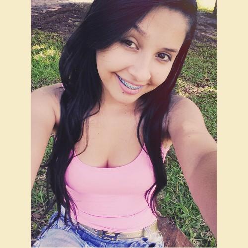 Deus te ama, te fortalece, sempre esta contigo, Ele não te esquece ❤