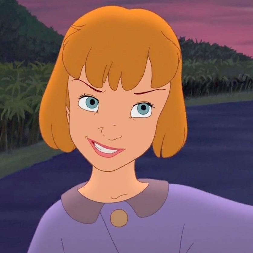 Primera y unica lost girl.Secuestrada por piratas para matar a cierto pelirrojo.Yo siempre creere en ti,Peter Pan ♡