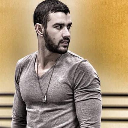 11 corações unidos por um único amor, uma única pessoa e um único sorriso. O seu @Gusttavo_lima.