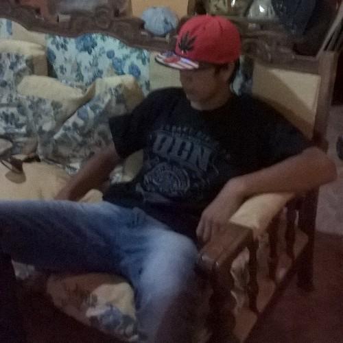 Escribiendo...