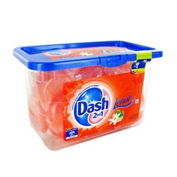 dashm00re's profile picture. 