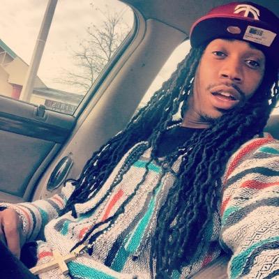 Living life the right Way...You can follow me on facebook...(TruBandz) intagram @ogwaltchee