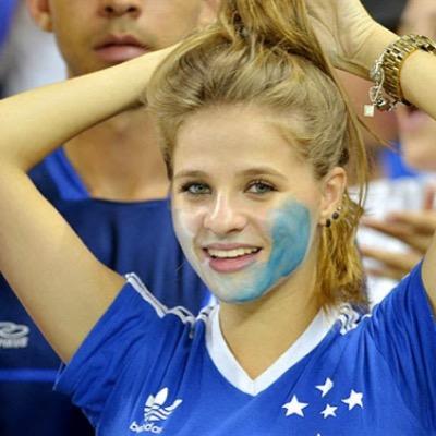 Quem disse que mulher não entende de futebol? O Twitter mais feminino do Cruzeiro está de volta! (desde 2011)