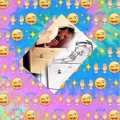 follow my ig yx.niaaalike my pic✌️wrost behavior everbut u neva made me mad always had an head start crown me qu33nbow down