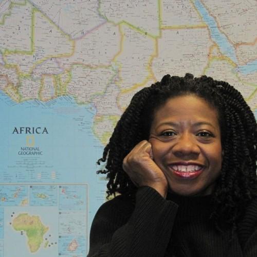 Dr. BraVada is a clinical psychologist specializing in community violence, trauma, racism, grief & loss. Known for leading broken families to healing.