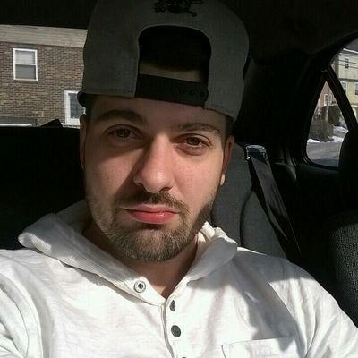 whiteboy from pgh 58 tatted up rapper writter entrupenurr