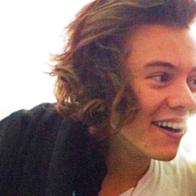 ↝ hiii beautiful !! || @hurrystuyuls just gave you this free follow so go follow her back ↜