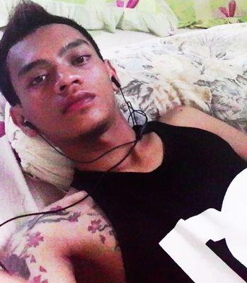 107f51da1f35414's profile picture. trlalu lama hilang... mungkin aq akan lupa untuk slamanya