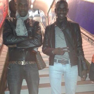 jaime celle qui travaille leur abdo fessier travaille travaille