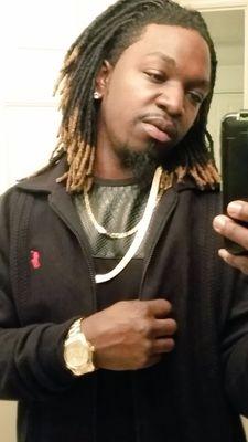 A boss that's all about that #check!