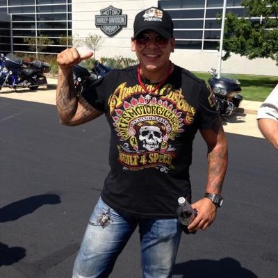 Charlyrt75's profile picture. Hay que hacer de la vida la mas chingona de las aventuras. Actitud, fuerza y siempre adelante