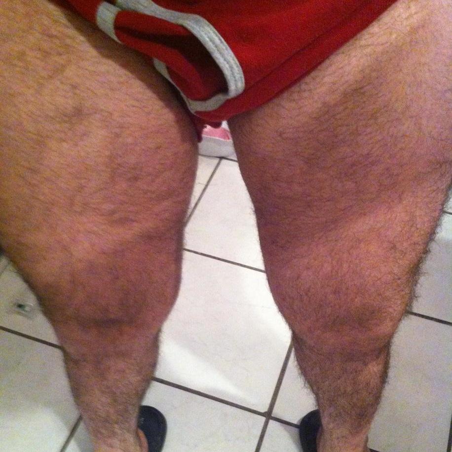 skinny guys with big thighs