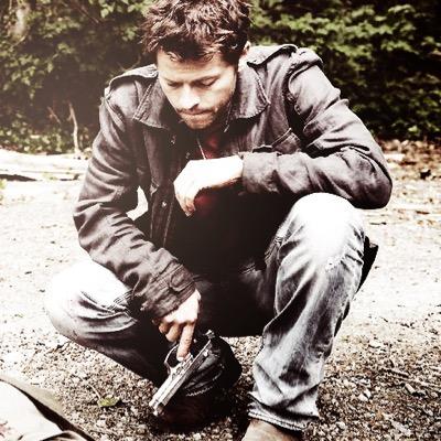 Some rise by sin, and some by virtue fall. I used to be an angel. Now I'm a merc. A gun for hire, hunting spooks with @definitelypie. {SPN/RP18+/AU}