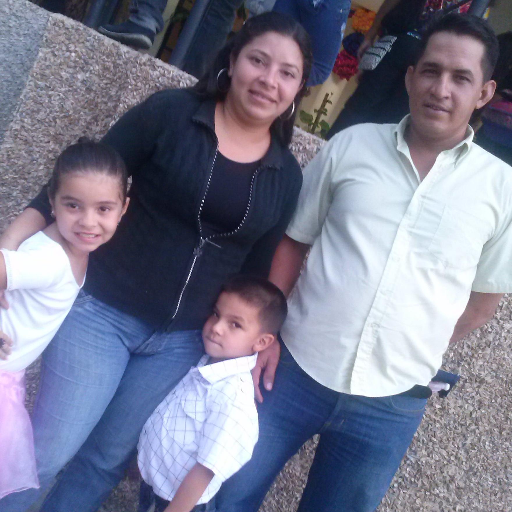 #MisHijos #LosAmo. MateoAlejandro #MiÁngelEnElCielo. Confiando en ti Señor.