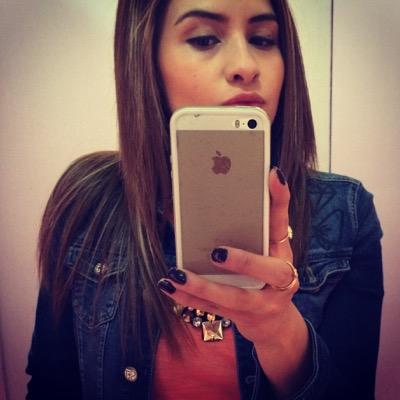 persitablue66's profile picture. Young , wild and free