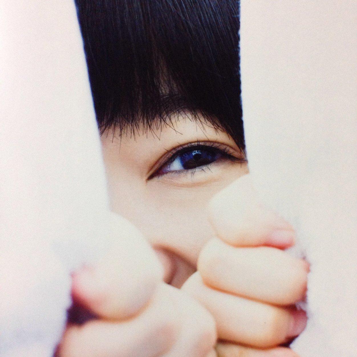 投げキス Cruci12 Twitter