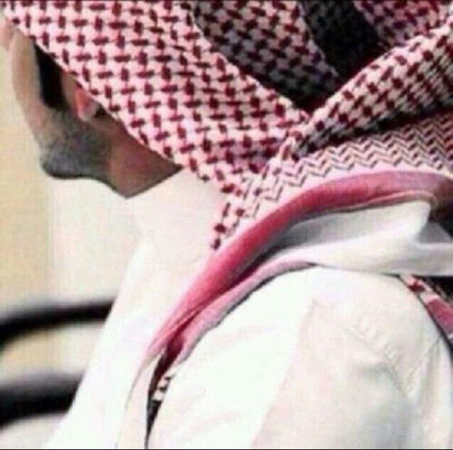 كبروا ليبلغ تكبيركم عنان السماء 
كبروا فهناك رب يستحق الثناء الله أكبر 
الله أكبر لا إله إلا الله 
الله أكبر الله أكبر ولله الحمد
