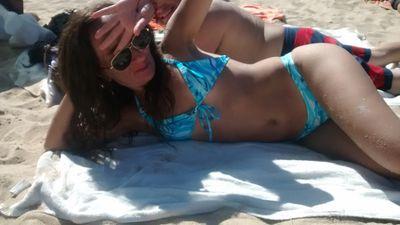 soy signo piscis , tengo dos hijos de 22 y 23 años Francisco y Mati , vivo con mi pareja , me gusta reír , la musica , bailar, adoro esta vida, y soy felizzzzzz
