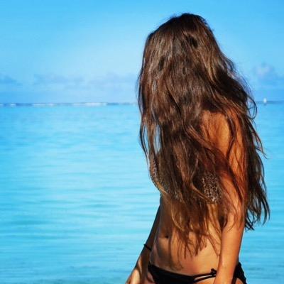 chloeelkaim's profile picture. 