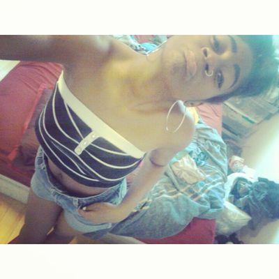 Sneak Dissin Twitter Shit. I Aint W/Da Internet. Log Off & Get Smacked  I Aint W/Da Chitter-Chat . Dedicated Brownskin Baby ♥●Imma Cancer July 10th ♋●