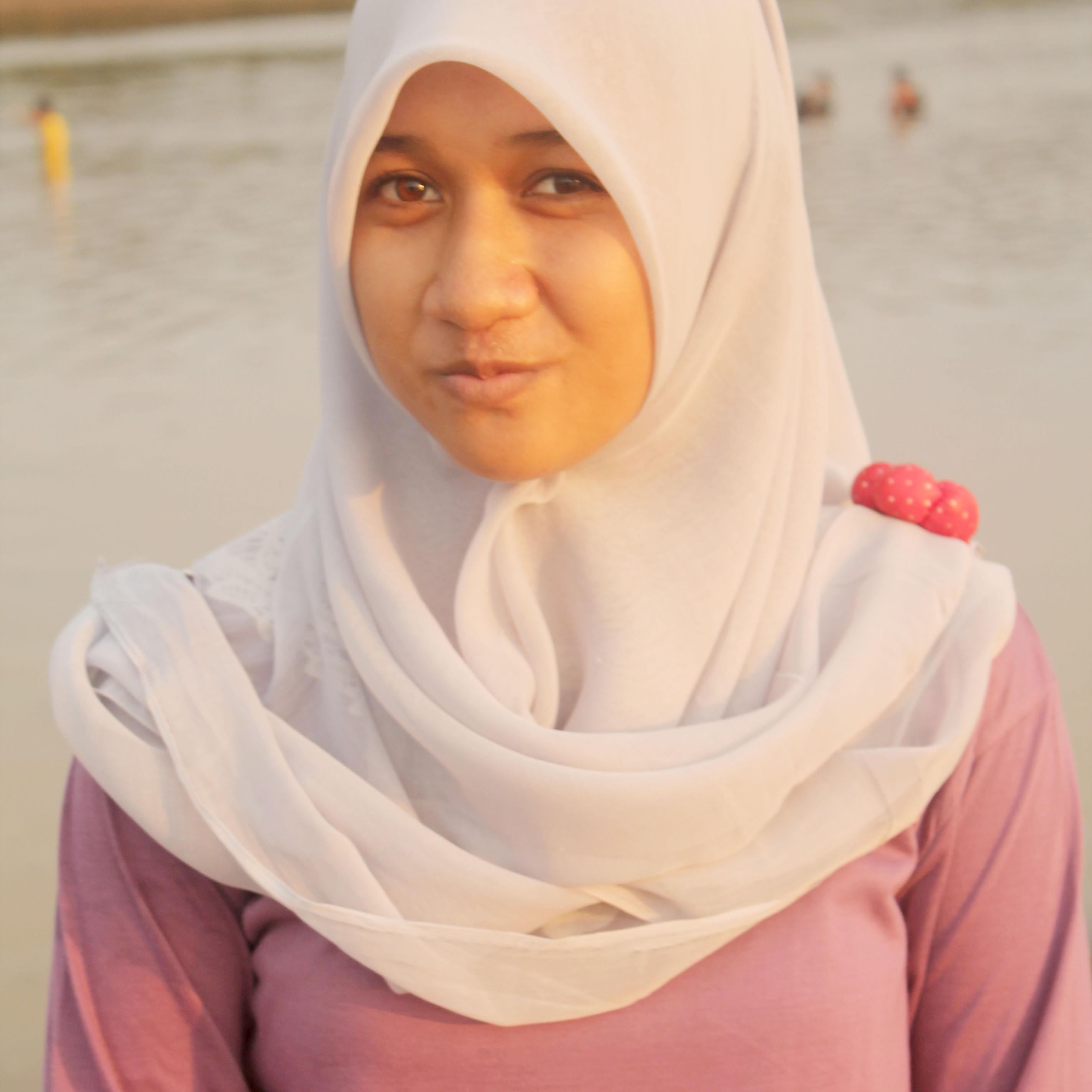 Orang paling pendiam Ơ̴̴͡.̮Ơ̴̴̴͡| 6 oktober 1995♥