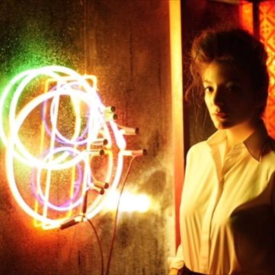 Lorde is honestly the most talented 18 year-old on the planet. This account is dedicated to my bae AND to all alternative artists whose music i find beautiful
