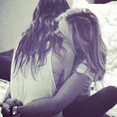 Ashley's happiness is the most important thing. So proud of her. She is amazing . #benzoholics ♡. /Sasha./