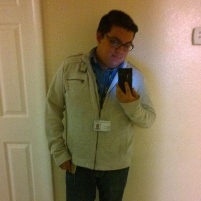 Mexican, 25, C'O 14, SMHS Graduate, Soccer 4 life , Força Barça!, IG: gerardinho_08