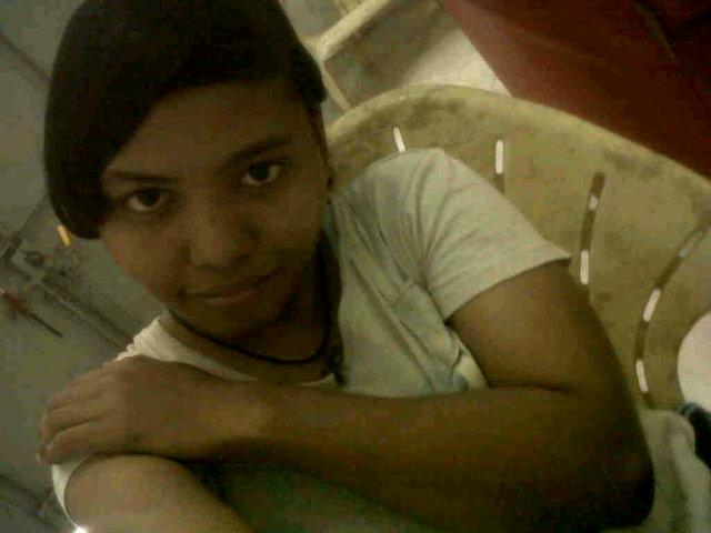 Simpel tp pasti& I love music.
