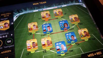 Im giving away Fifa 15 IOS/Android coins