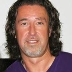 WanzeeleDanny's profile picture. My new account.