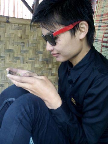 ilmanfahmi12's profile picture. Berdoalah dan terus berusaha !!!