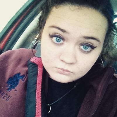 HurdaNicole's profile picture. Tyler is my favorite.