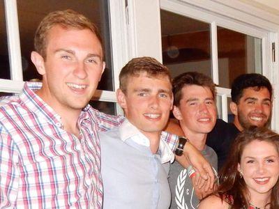 bradyiain's profile picture. Liverpool veterinary student from county meath