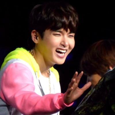 サッカーから何故かSJのリョウクペンへ。日本時々韓国そしてたまーにアジアを渡り歩く飛行機好き。