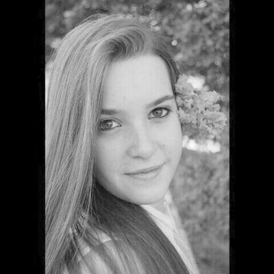 soy rrpp de JOY cualquier pregunta por direct.   GR/MG    insta---@marinuskagm    snapchat---@marinuskagmd