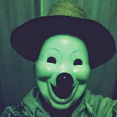um dia eu acreditei que sozinho eu seria feliz