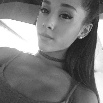 Chelsea Williams✌️paris bibbleAriana grande one direction❄️ minions follow my Instagram: arianas.minions_ ily