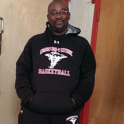 coach basketball