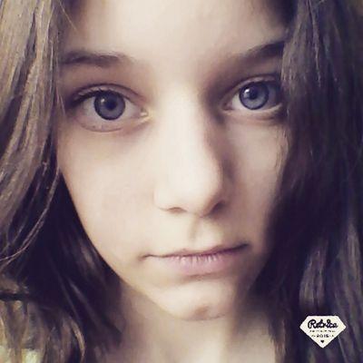 Hiii ich bin Amelie und 11 Jahre alt.Ich bin ein #bibinator und ein #bienchen und veggiii